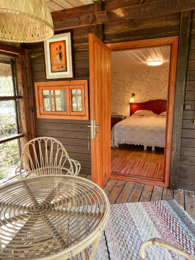 Hotel Muhu Tonise Talu à Liiva  Extérieur photo