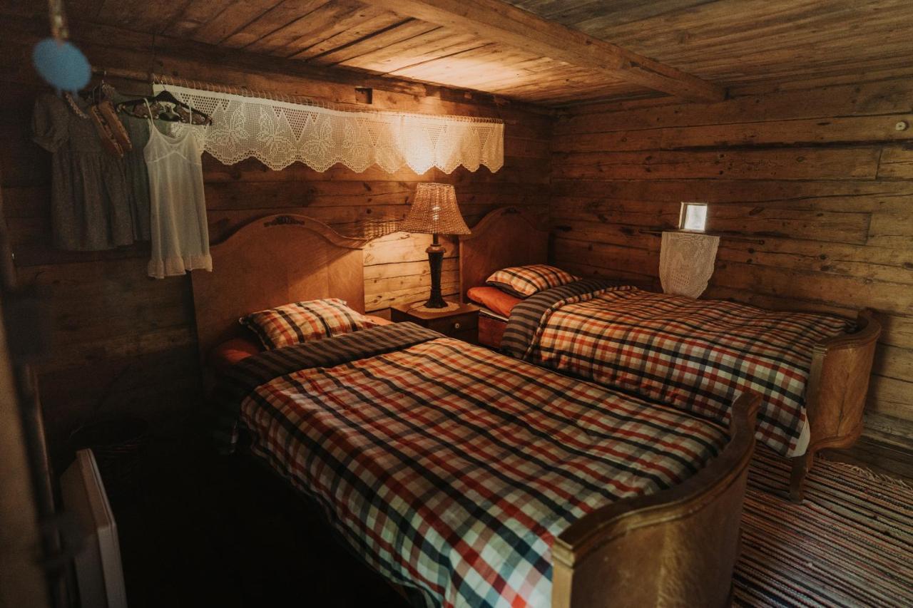 Hotel Muhu Tonise Talu à Liiva  Extérieur photo
