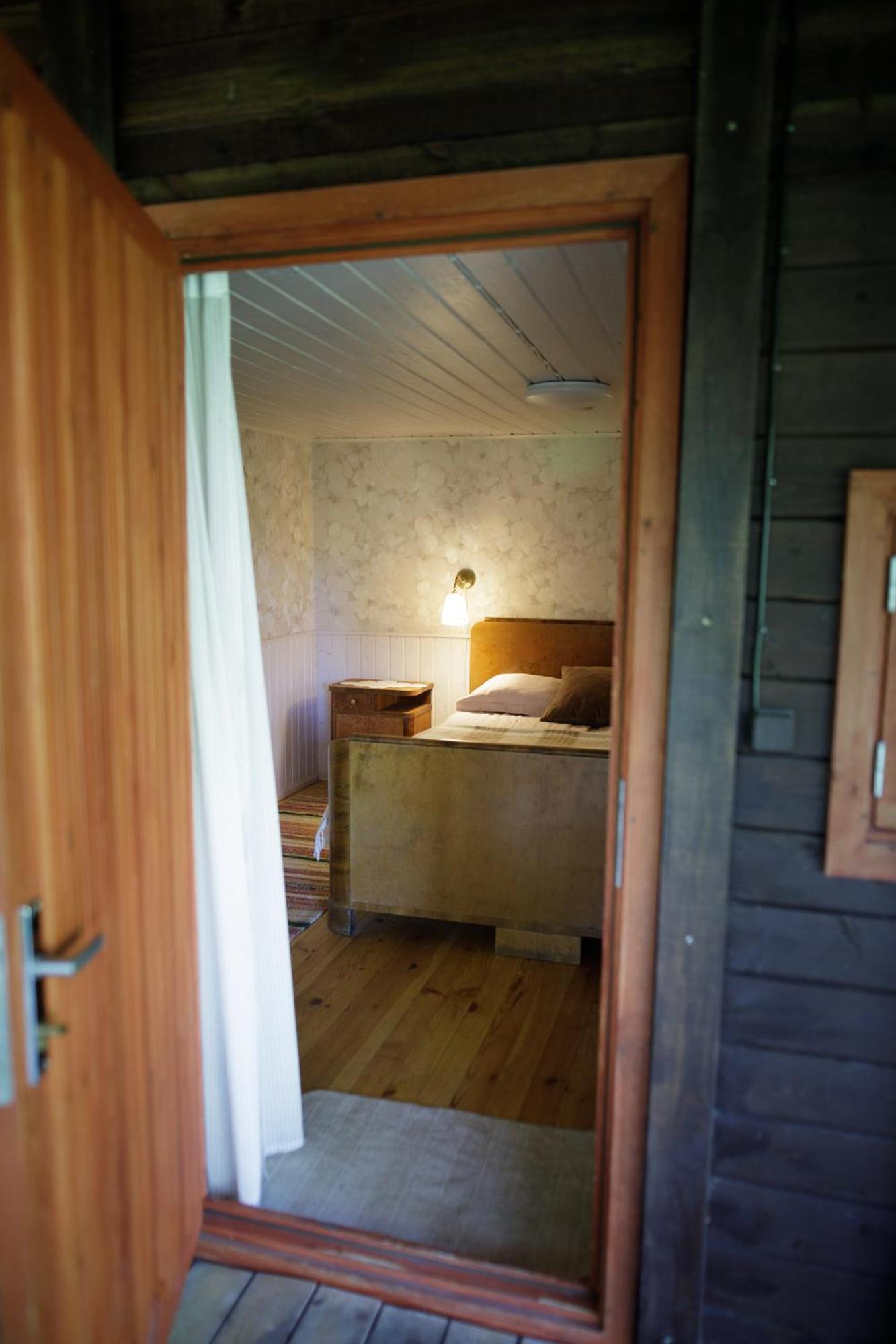 Hotel Muhu Tonise Talu à Liiva  Extérieur photo